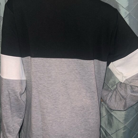 Womens Small Black White Gray Stripe Casual Loose Long Sleeve Pullover (GS3) - Picture 4 of 6